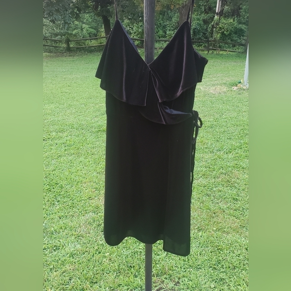 Bailey 44 velvet Princess Chocolate Brown wrap dress Size Medium - Picture 2 of 10